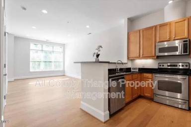 Main picture of 317 W Morgan St