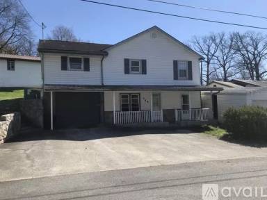 Main picture of 421 Duncan St