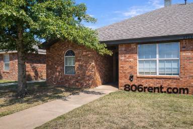 Main picture of 3108 109th St