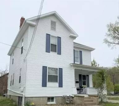 Main picture of 16 Montrose Ave