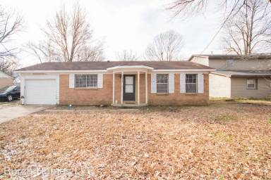 Main picture of 3211 Kingsbury St