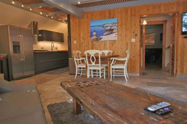 Main picture of 840 Oneil Way