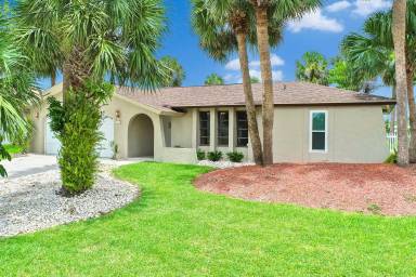 Main picture of 1519 SE 21st St