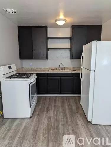 Main picture of 7612 Shaw Ave