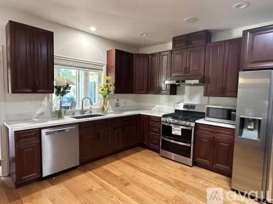 Main picture of 1363 Zion Ct
