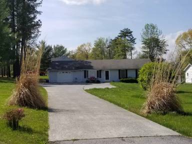 Main picture of 1415 Cedar Dr