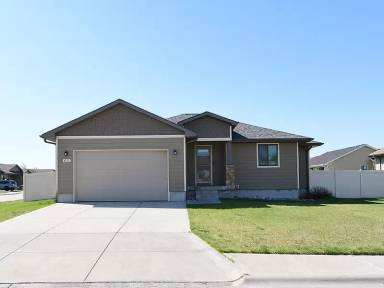 Main picture of 4225 Yarrow Dr