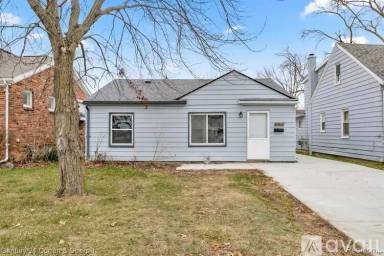Main picture of 28644 Beechwood St