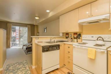 Main picture of Montreux Condominiums