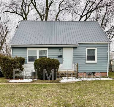 Main picture of 110 N Gladstone Ave
