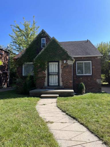 Main picture of 11690 Laing St