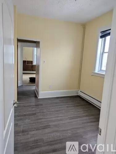 Main picture of 401 70th St