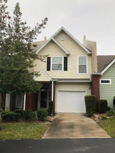 Main picture of 10414 NW 28th Pl