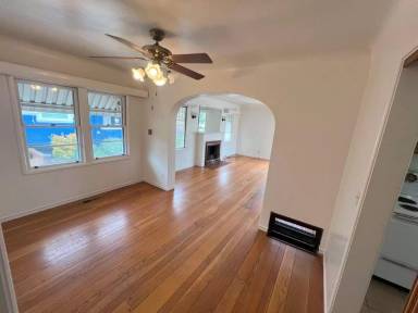 Main picture of 769 Maud Ave