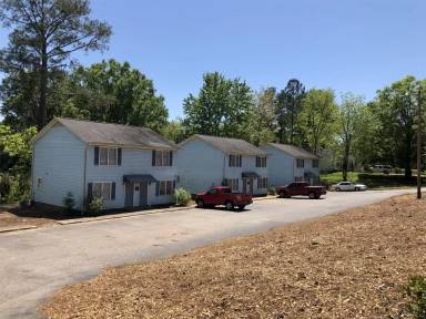 Main picture of Laurel Hill Apts