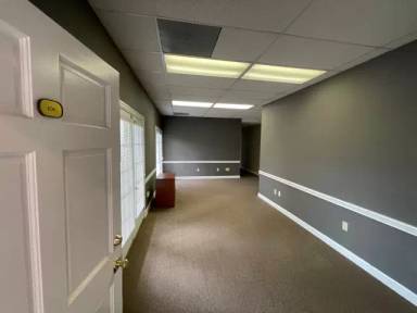 Main picture of 16 Northtown Dr