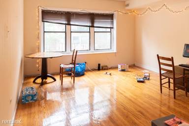 Main picture of 1101 W Barry Ave