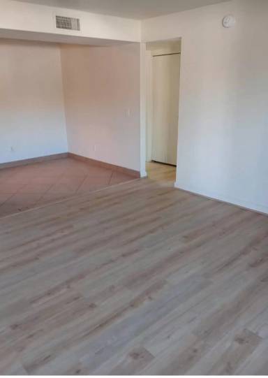 Main picture of 3357 N Country Club Rd