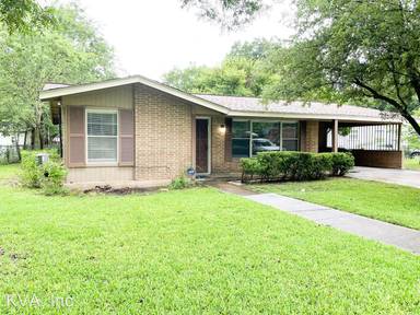 Main picture of 4804 Eilers Ave