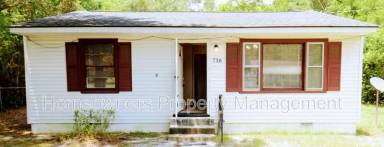 Main picture of 716 Veda St
