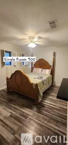 Main picture of 3402 Yellowstone Dr