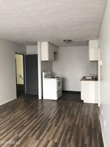 Main picture of 8333 Anthony Wayne Ave