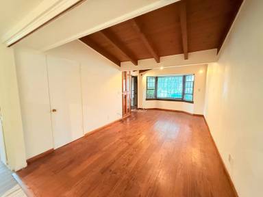Main picture of 401 N Lupine St