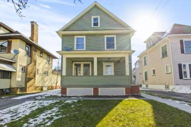 Main picture of 260 Sherwood Ave