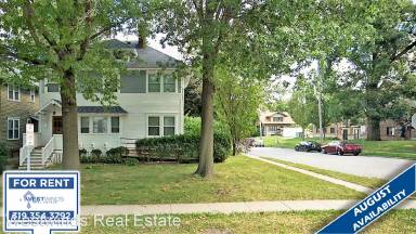 Main picture of 730 1/2 E College St