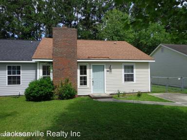Main picture of 111 Pine Crest Dr