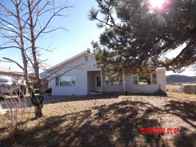 Main picture of 260 Nona Ave