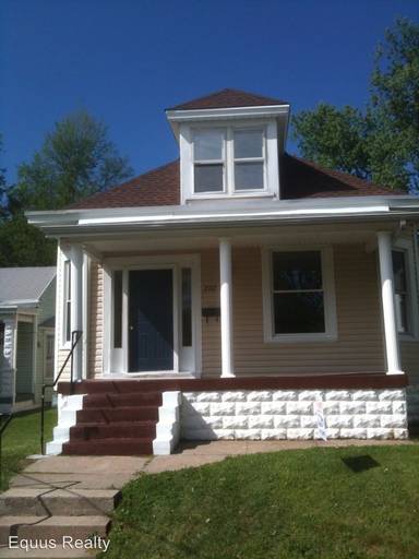 Main picture of 2107 Osage Ave