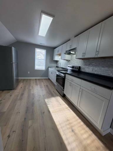 Main picture of 317 Smith Ave