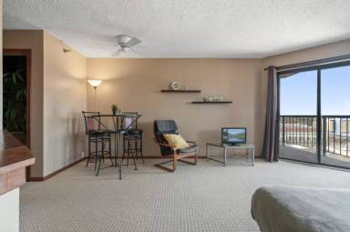 Main picture of The Pointe of St Paul Condo