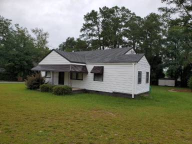 Main picture of 214 W Robinson Ave