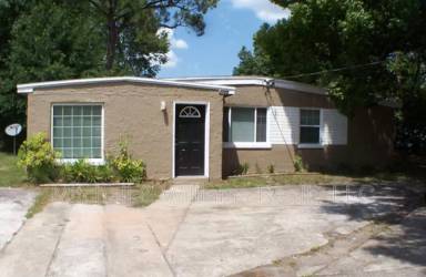 Main picture of 2715 Lippia Rd