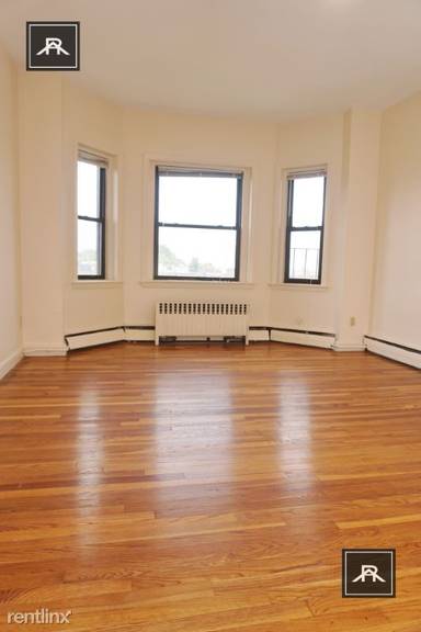 Main picture of 1238 Commonwealth Ave