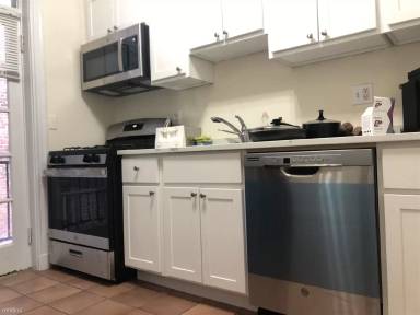 Main picture of 250 Allston St