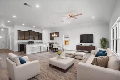 Main picture of 11692 Whirlaway Dr