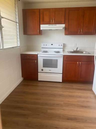 Main picture of 949 Luehu St