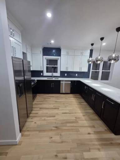Main picture of 13 Voorhees St