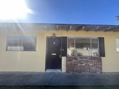 Main picture of 404 N M St