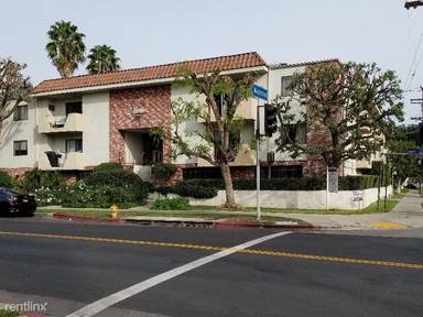 Main picture of 5202 Noble Ave