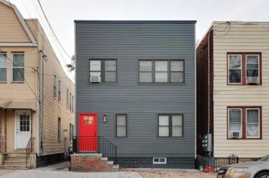 Main picture of 143 Nelson Ave