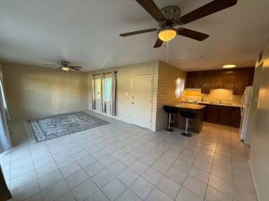 Main picture of 2090 S 10th Ave