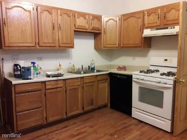 Main picture of 1440 W Barry Ave
