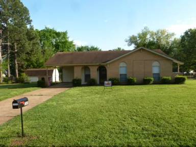 Main picture of 1581 Custer Dr