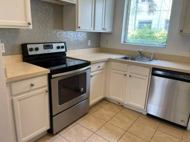 Main picture of 10270 E Bay Harbor Dr