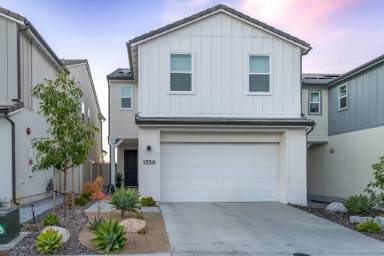 Main picture of 1358 Blue Port Way