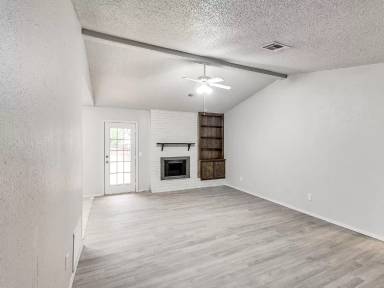 Main picture of 103 Windsor Way